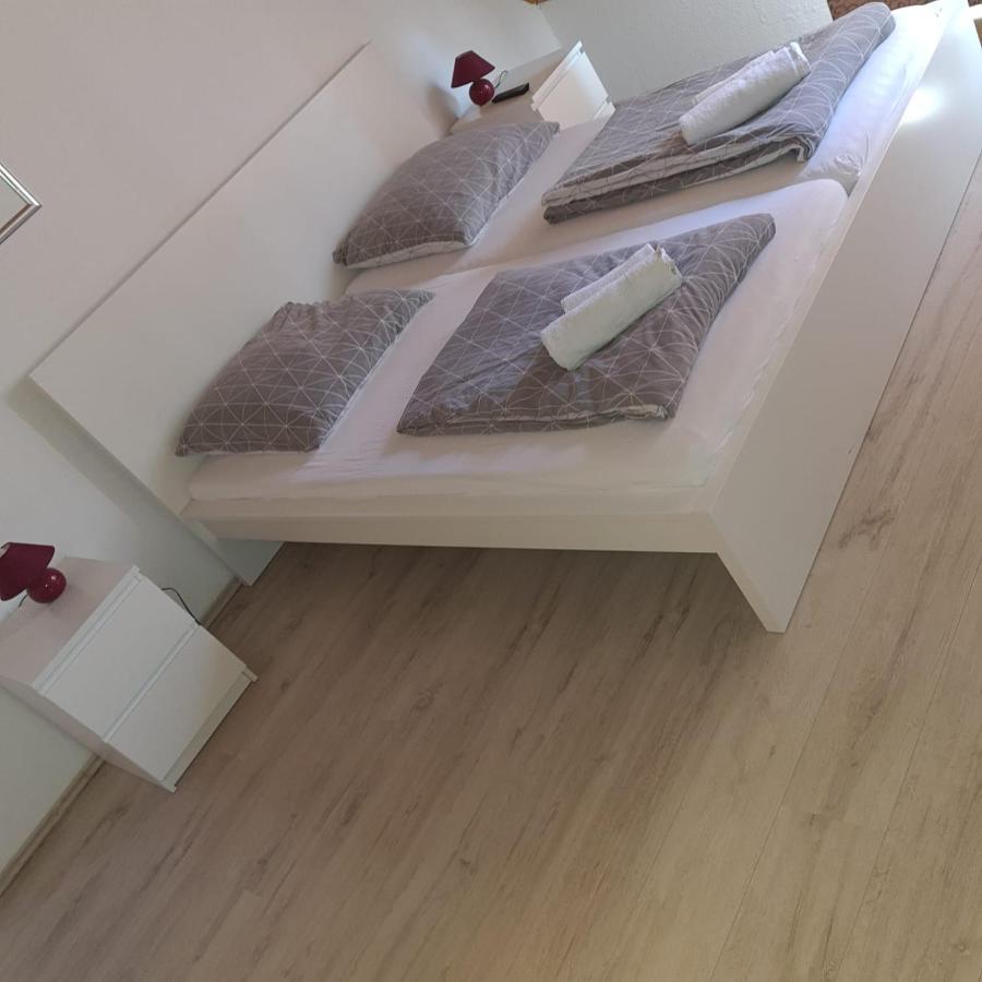 Hotel Dalmacija マイエン エクステリア 写真